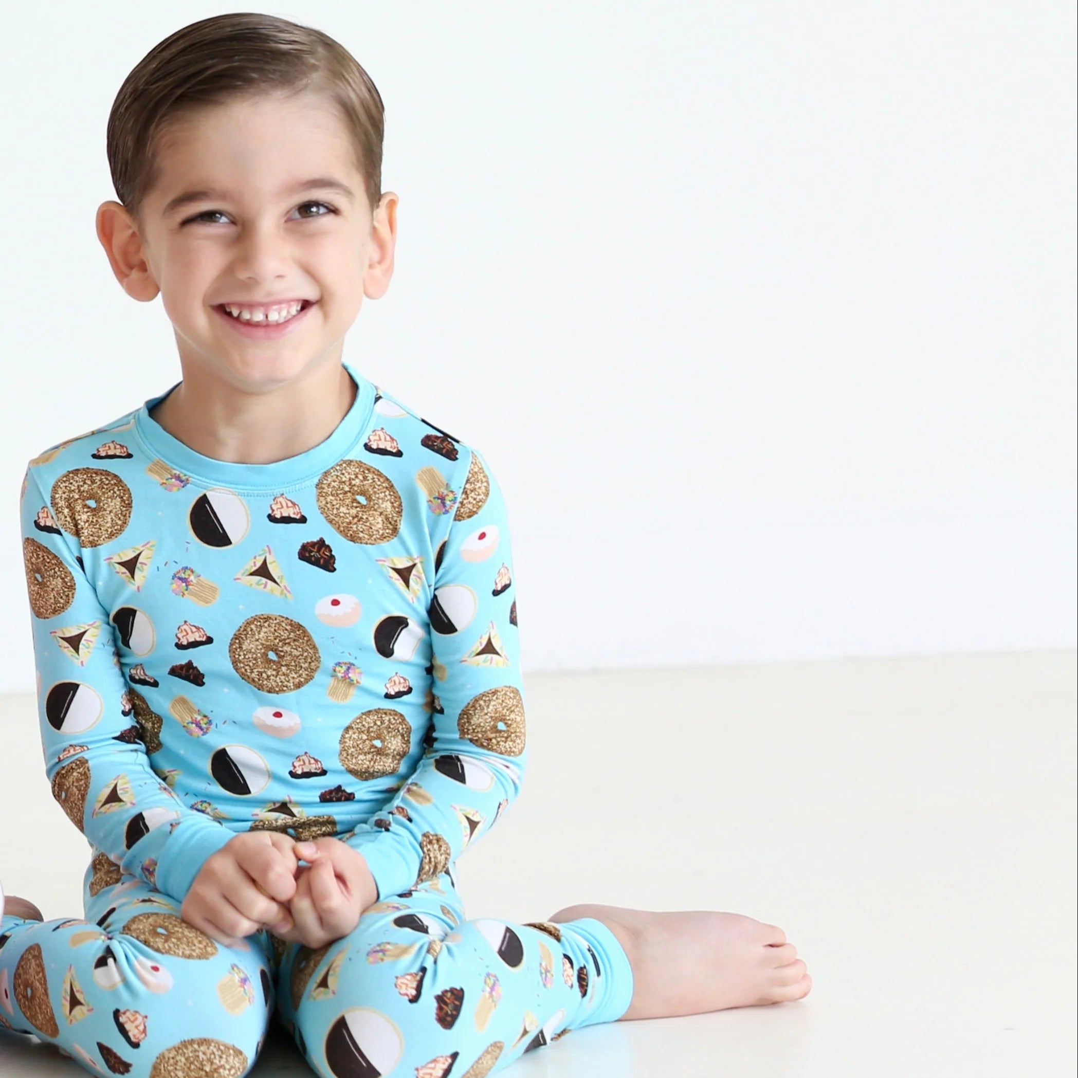 Shiloh & Kate - Blue Treats Two-Piece Sleepwear Set
