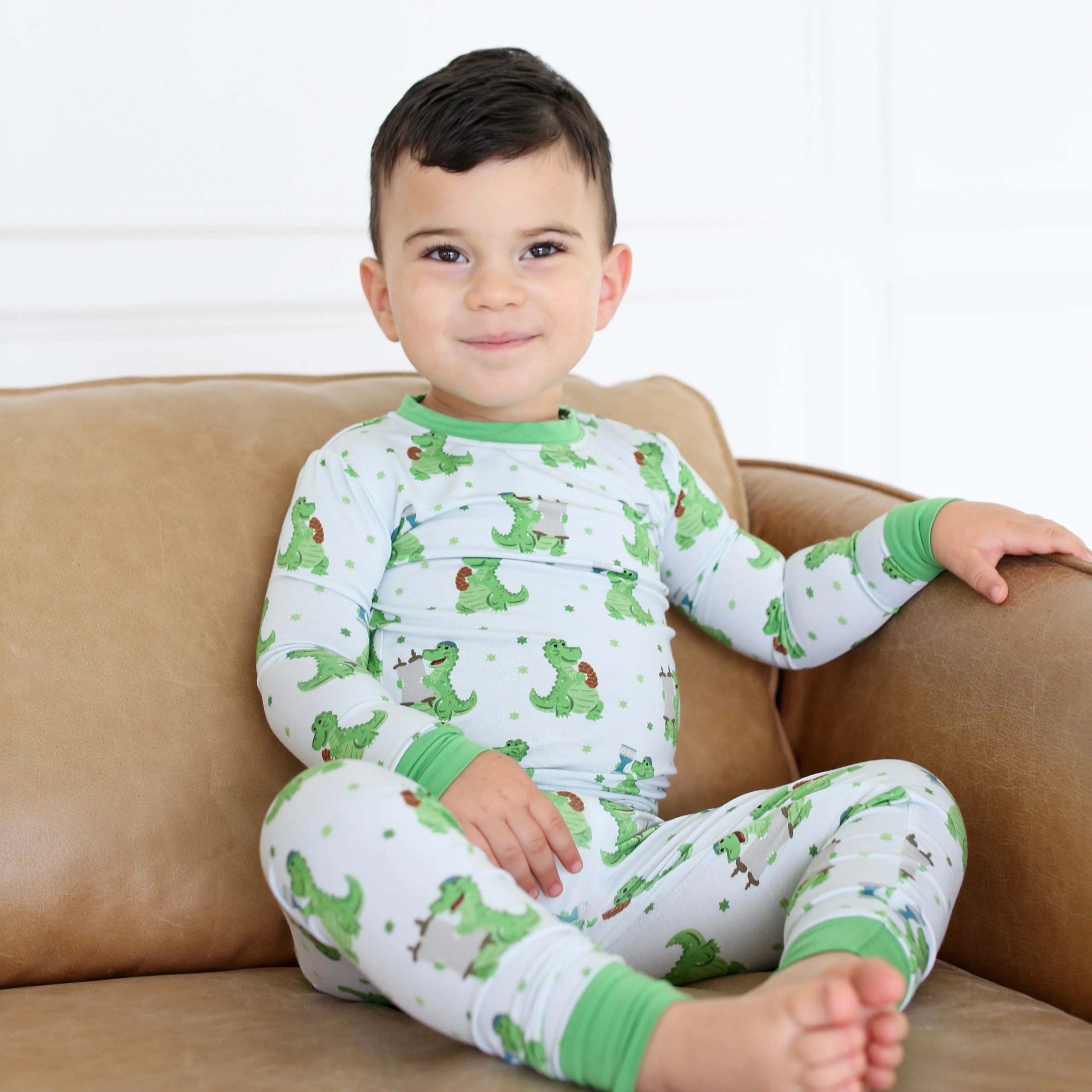 Shiloh & Kate - Dino Shabbat Two-Piece Sleepwear Set