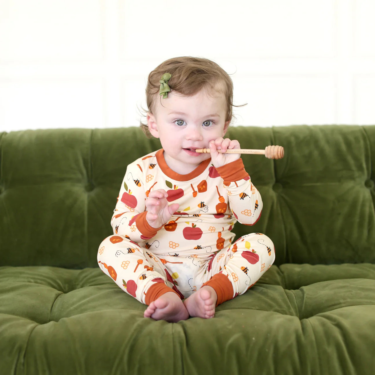 Shiloh & Kate - Apple & Honey 2 Piece PJs